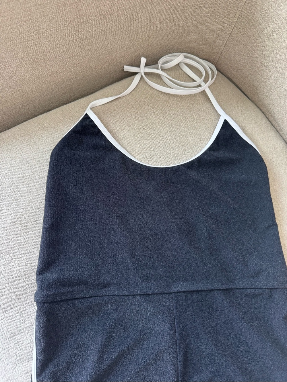 GNASH Towelling One Piece Swimsuit Black Halter Contrast Trim Boyshort L NWT - Picture 4 of 8